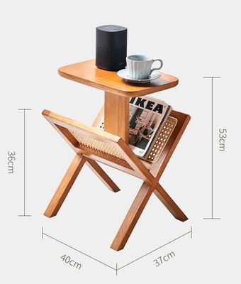 Volledig houten vierkante zijtafel met geweven rotan boekenplank gelakt en duurzaam