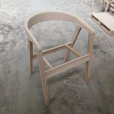 Houten eetstoel in de noordelijke stijl PU / stof leer gepoleerde moderne houten stoel voor restaurant