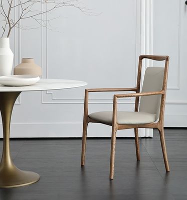 Home Meubelen Algemeen Italiaans Design Moderne Solid Wood PU Lederij Eetkamer Restaurant Stoel met armsteun