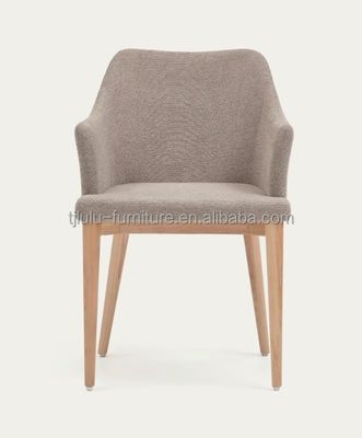 Home Meubelen Noordse stoffen Gelijnd Houten Luxe Eetstoelen voor Hotel Restaurant Banket