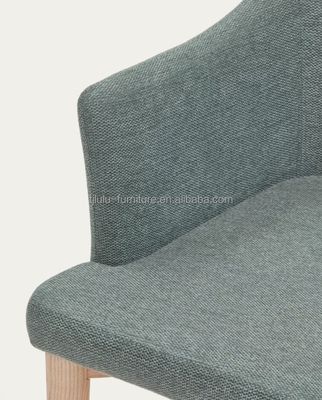 Solid Wood Leg Living Room Leisure Chair Unieke rugleuning Design Stof Eetstoel voor Modern Eetkamer Meubel