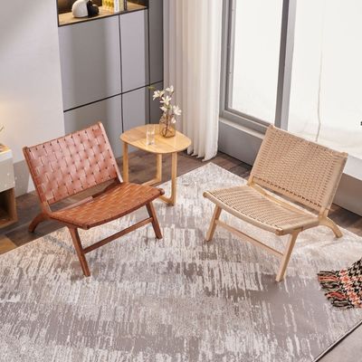 Zware houten zadel leer eengezamen woonkamer sofa stoel hotel essentieel