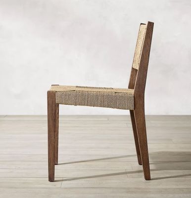 Natuurlijke afwerking Nitrolacquer Solid Wood Woven Cord Oak Eetstoel voor Modern Japanse Design Restaurant of Armsteun