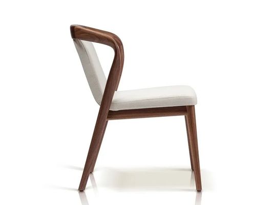 Witte/bruine Noorse design Moderne restaurantstoelen van massief hout PU leer eetkamerstoel