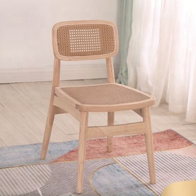 Opvouwbare rotstalen stoel geen opvouwbare eenvoudige stijl rotstalen gaas rugleuning Houten eetstoel rotstalen wicker stoelen