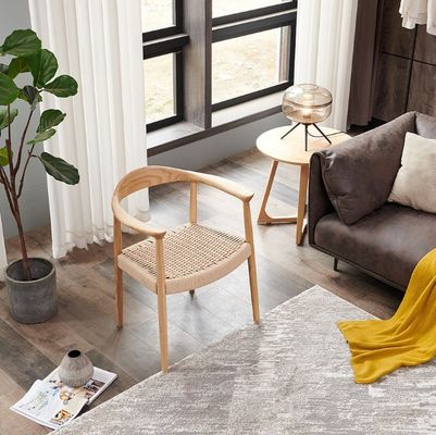 Verbeter uw eetbeleving met Nordic Design Stijl Solid Wood Woven Cord Eetstoelen Met Arms