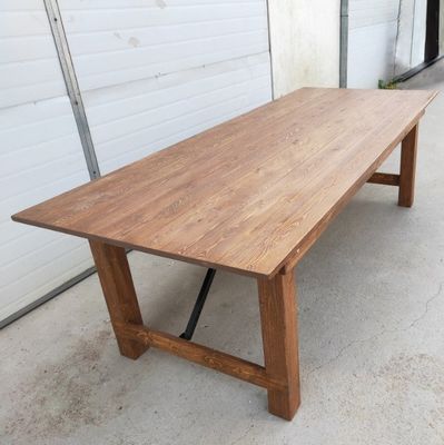 Opvouwbaar dennenkozijn Amerikaanse walnootkleur Solid houten eettafel met modern eenvoudig ontwerp en stevige constructie
