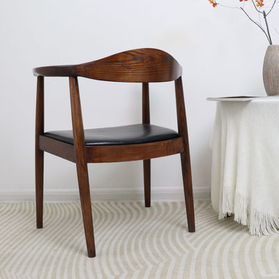 Solid Ash Wood Nordic Design Presidentiële fauteuil voor restaurant-eetkamermeubilair