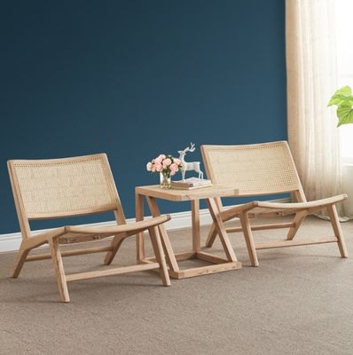 Moderne eetstoel van ashout en loungestoel van rotan W65*D80*H69CM voor moderne kantoorgebouwdekoratie