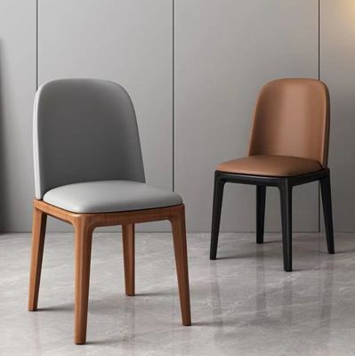 Moderne eetkamermeubilair Houten stoel met massief houten constructie