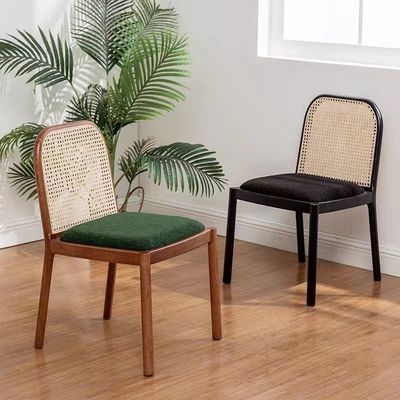 Moderne Natural Rattan Solid Wood Eetstoel Voor Restaurant Eetstoel Eetkamermeubilair Specifieke Eetstoel