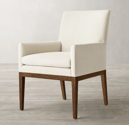 Houten armsteun stoel van houten stof gepoleerde houten eetstoel voor modern restaurant en hotel