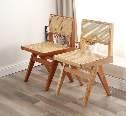 Houten rubberen zachte stoel modern ontwerp houten rotan eetkamer stoel voor woonkamer en hotel