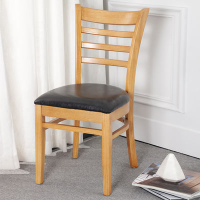 Armloze bruine/noot/natuurlijke houten eetkamerstoelen W39*D42*H75CM voor Nordic Style Hotel en Restaurant