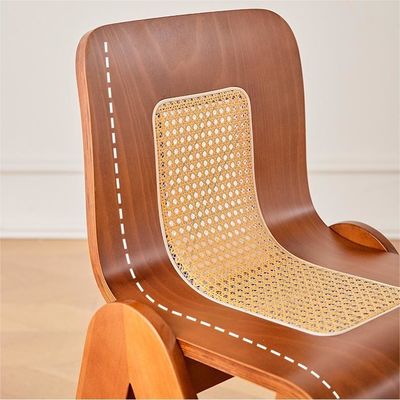 Hotelrestaurant Nordic Houten Eetstoel met Nitrolacquer Afwerking en Rubberen Houten Frame