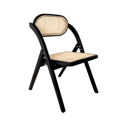 Moderne dinerstoel in Noorse stijl gemaakt van massief hout en opvouwbaar voor restaurant