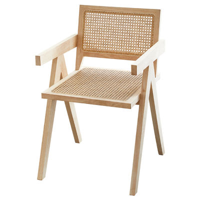 Nordieke stijl geen opvouwbare eetstoel met massief houten frame en gepoleerde Rattan Sea