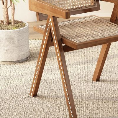 Nordieke stijl geen opvouwbare eetstoel met massief houten frame en gepoleerde Rattan Sea