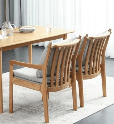 Moderne restaurant Hotel Stof Polstered houten armleuning Eetstoel met massief houten constructie