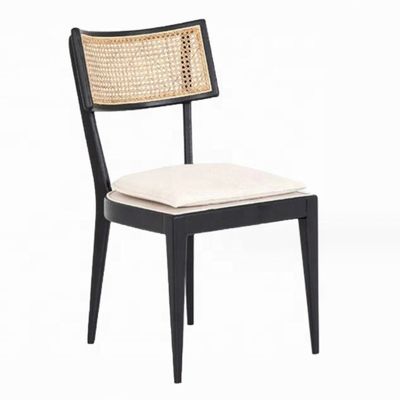 Moderne restaurantmeubilair ontwerp Rattan Back Houten eetstoel met stoffen bekleding