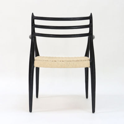 Moderne eetstoel met handgeweven koord Nitrolacquer Afwerking van massief hout met armsteun Moderne ontwerp