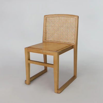 Houten eetstoelen U Stapelbare rattan rugleuningen Meubelen voor hotelrestaurant GEEN Opvouwbare meubels Afwerking Nitrolacquer