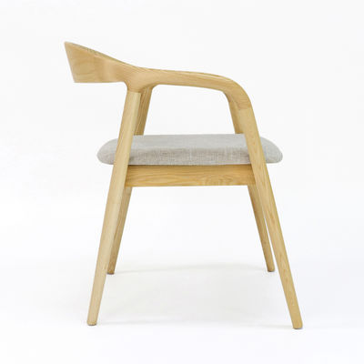 Op maat gemaakte eetstoelen van massief hout voor restaurant Moderne houten meubels