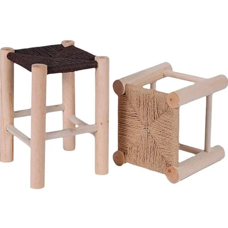 Voeg een vleugje elegantie toe aan uw woon- en eetkamer met een moderne Noorse massief houten kruk