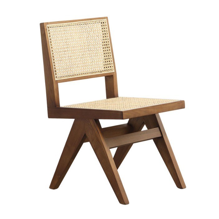 Antieke Noorse restaurantmeubilair Eetstoel van massief hout met Hotel Rattan/Wicker en goed ontwerp