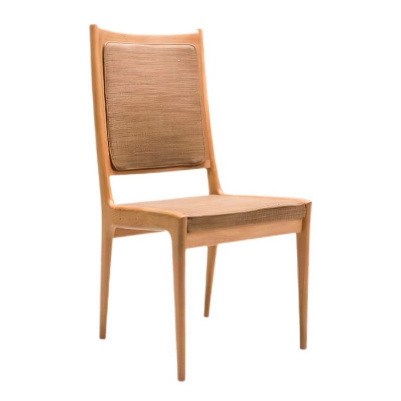 Eetkamermeubilair van massief hout Hoogrugstoelen met stoffen bekleding in Nordic design